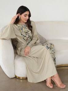 Al Najma Gaun Wanita Elegan dengan Motif Bunga dan Lengan Mengembang Gaya Arab - MultiWarna - View 7