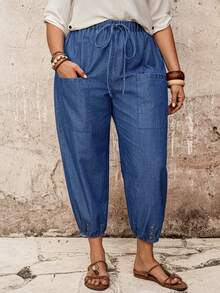 EMERY ROSE Mature Denim Plus Size Women Belted Pocket Design Tapered 3/4 Length Jeans - Medium Wash - View 3