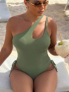 Swim SXY Traje de baño sexy de un solo hombro con recortes para mujer de talla grande, verde menta con cordón para estilizar y ocultar, traje de baño térmico para resort de primavera - Verde militar - Ver 1