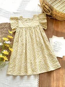 Vintaside Kids 女童夏季甜美清新雏菊印花荷叶边A字连衣裙，宽松版型，适合日常外出、休闲旅行、家庭聚会、夏季野餐等场合。 - 彩色 - 查看 5