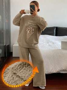 DAZY Setelan Piyama Longgar 2 Potong Bahan Rajut Setengah Fleece Motif Es Krim untuk Wanita - Coklat - View 4