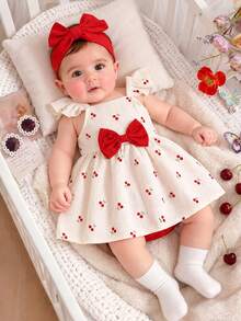 SHEIN Conjunto de 2 piezas de vestido con volantes y cubrepañal con estampado de cerezas dulces para bebé recién nacido en verano - Rojo - Ver 7