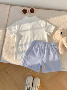 SHEIN Playful Pals 男婴优雅简约立领短袖T恤搭配撞色长裤套装，适合夏季穿着 - 白色 - 查看 3