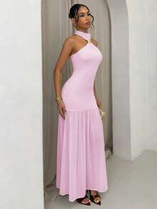 xheSHEIN Glamour Vestido elegante con cuello halter vintage para resaltar los hombros y el cuello, diseño sin espalda que destaca la belleza de la espalda, silueta de parte superior ajustada + falda plisada de cintura alta, tela elástica de la parte superior que se ajusta cómodamente a la figura, material plisado y liviano de la falda con excelente caída y fluidez para un movimiento dinámico, vestido formal largo para mujeres adecuado para galas, banquetes, alfombras rojas, citas y talla grandexhe - Rosa - Ver 6