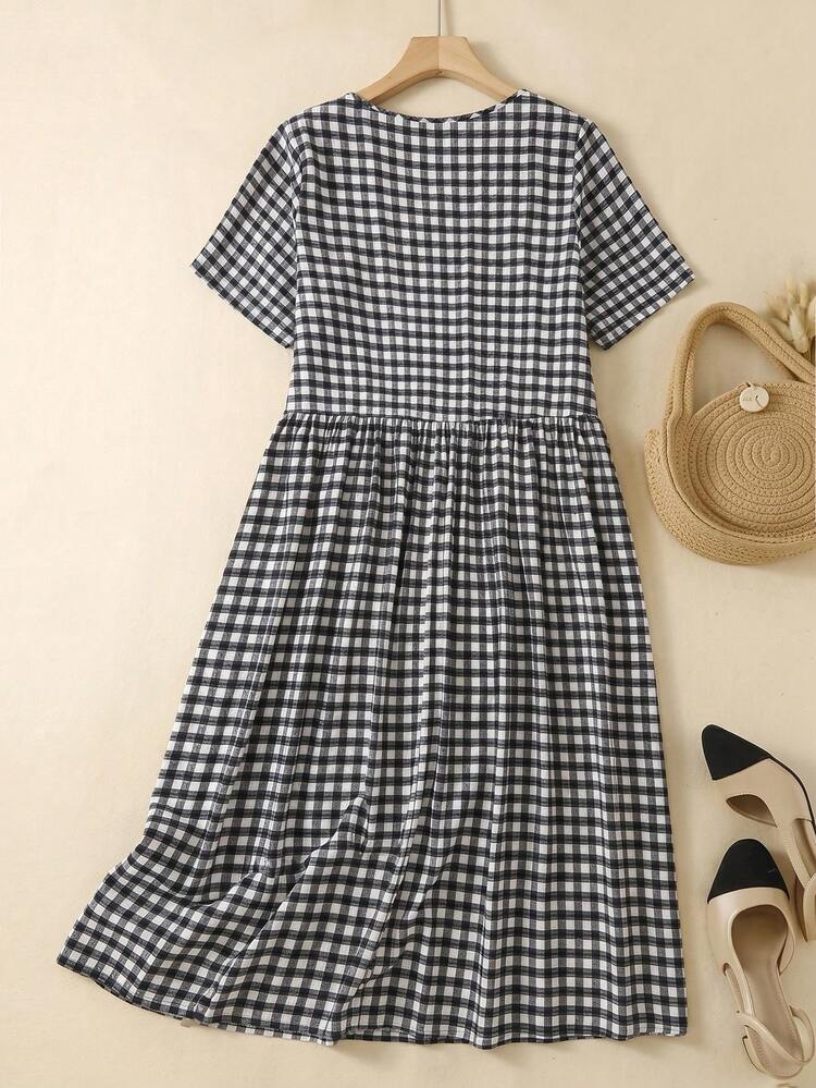 Plus Size Women Plaid Round Neck Short Sleeve Casual Dress