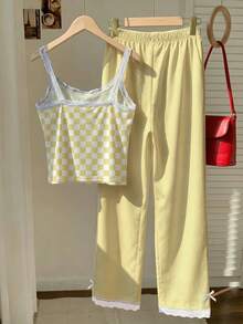 SHEIN EZwear Bộ đồ nữ màu vàng kem phối ren gồm áo hai dây và quần sọc, kiểu dáng thường ngày, thích hợp cho mùa tựu trường. - Vàng nhạt - Xem 2