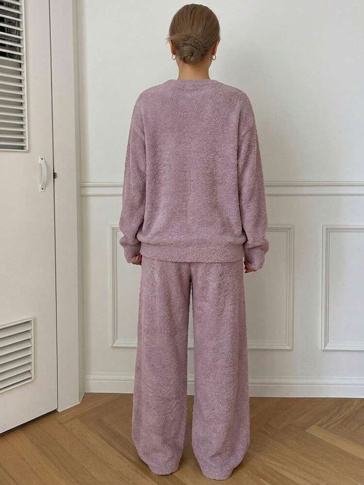 Plush Knit Butterfly Decor Loose Pajama Set, Winter