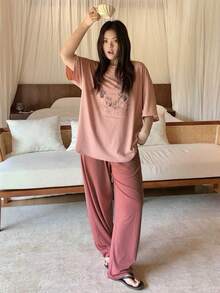 Dazy Plus Plus Size Graphic Print Loose Fit Short Sleeve Top And Elastic Waist Pants Pajama Set Summer - Pink - View 8