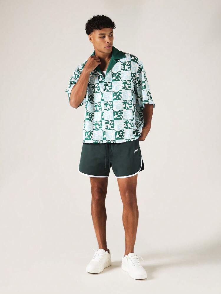 Strand-Shorts mit kontrastierendem Paspelbesatz, Kordelzug-Taille, Logo-Detail, lässige Sommer-Urlaubsschwimmshorts