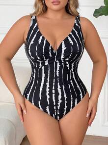 SHEIN CURVE+ 2026 New Plus Size Women's One-Piece Black & White Striped Halter Swimsuit, Casual Minimalist Design For Summer Beach Vacation - Black and White - View 4