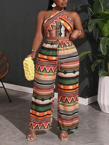 Slaydiva Conjunto de 2 peças em Estilo Casual de Férias, Diário, Praia, Festa à Beira da Fogueira, Banho de Sol, Resort de Hotel, Cruzeiro, Passeio Diário, Viagem, Férias Românticas, Férias Coloridas, Férias, Boêmio, Nômade e Elegante: Top Cropped com Decote Halter e Costas Abertas e Calça Perna Larga, Estampa Geométrica Colorida e Listrada, Tecido Trançado, Plus Size - Multicolorido - Visão 2