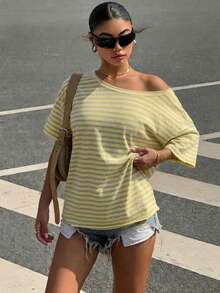 SHEIN EZwear Casual Minimalist All-Over Print Off-Shoulder Loose Short Sleeve T-Shirt For Women,Summer Top - Multicolor - View 3