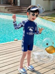 SHEIN Traje de baño de protección solar con estampado de palmeras de manga larga, estilo de vacaciones de moda, en patchwork y contraste de colores, adecuado para playa, natación y surf, para niños pequeños y niños - Azul Marino - Ver 9