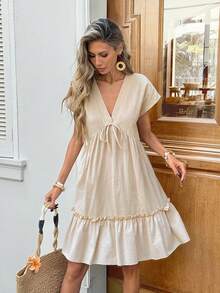 SHEIN LUNE Đầm nữ màu trơn, kiểu dáng thường ngày, màu trơn, có nơ và bèo nhún, cổ chữ V, tay ngắn, thích hợp cho kỳ nghỉ hè, đi làm, đi chơi, thời trang cơ bản, đầm hè nữ, đầm cotton phong cách boho, đầm nghỉ mát, đầm thường ngày, đầm dự tiệc. - Màu be - Xem 3
