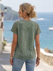 Faunlyn Elegant Lace Splice Slim Fit Short Sleeve T-Shirt - Dark Green - View 2