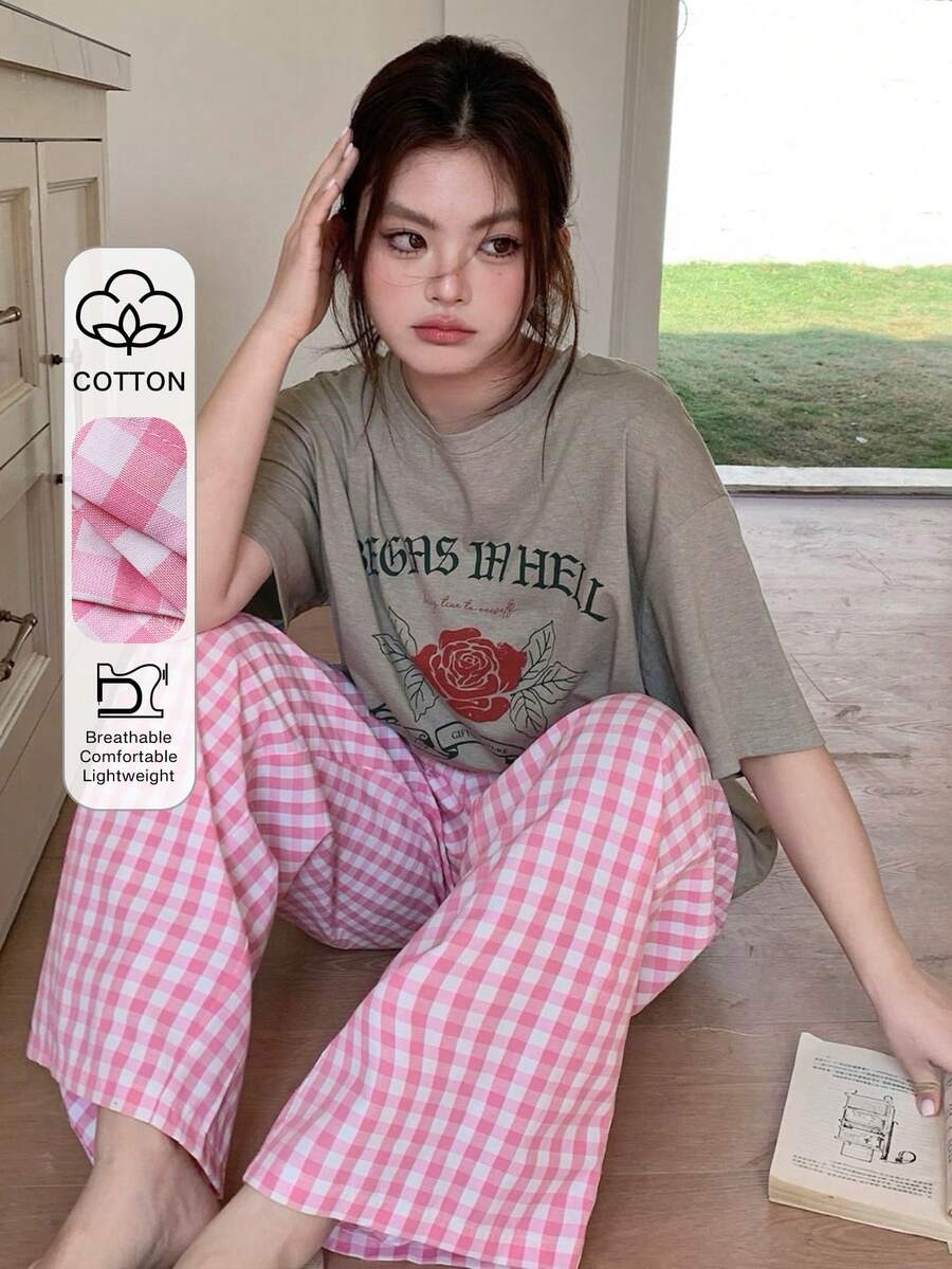 Dazy Plus Set de pijama de 2 piezas con parte superior de manga corta holgada con estampado gráfico y pantalón largo a cuadros para mujer talla grande, primavera/verano - Gris - Ver 1