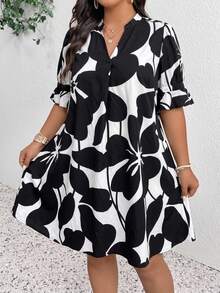 SHEIN CURVE+ Đầm ngắn cổ chữ V màu xanh lam và trắng in hoa phong cách Bohemia, size US22, thích hợp cho lễ hội âm nhạc, kỳ nghỉ biển, dành cho nữ. - Đen và trắng - Xem 5