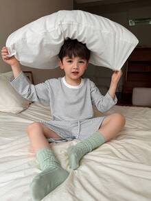 DAZY 条纹宽松圆领休闲上衣+短裤套装，幼儿男童家居服 - 黑與白 - 查看 3