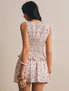 Poéselle Women's Floral Print Pleated Blouse And Mini Skirt Casual 2-Piece Set - White - View 6