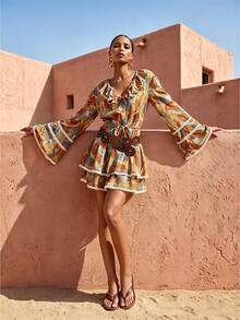 Zivah Đầm croptop tay bồng độc đáo, thanh lịch, phong cách bohemian, chất liệu chiffon mỏng in họa tiết, thích hợp cho kỳ nghỉ biển năm 2026. Đầm ngắn in họa tiết chiffon, kiểu dáng bohemian, thích hợp cho kỳ nghỉ. - Nhiều màu - Xem 8