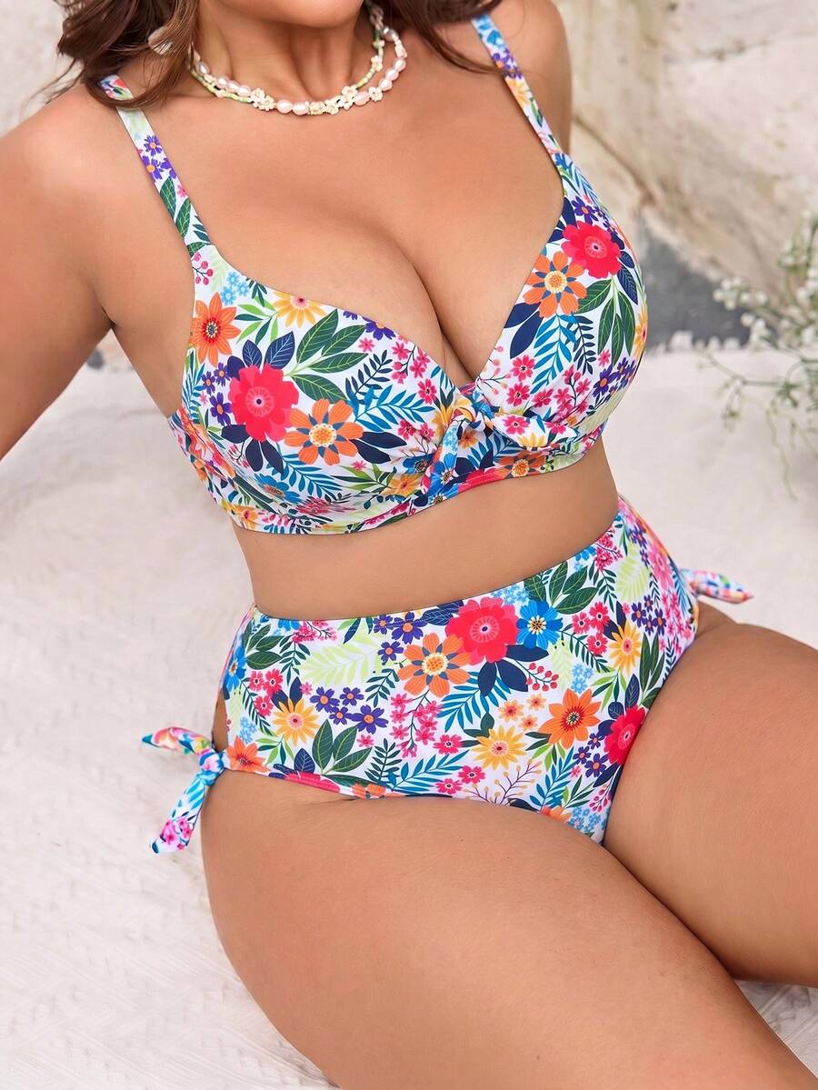 SHEIN Swim Curve 大码女式印花沙滩裙，修身显瘦，适合度假穿着 - 彩色 - 查看 1
