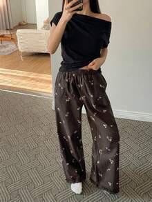 DAZY 2件組純色百褶針織上衣與碎花睡褲女款夏季睡衣套裝 - 黑色 - 查看 7