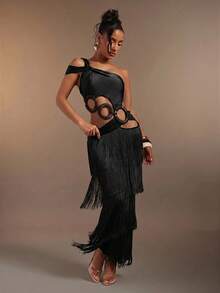 Hauture Women's Sexy One-Shoulder Asymmetrical Neck Fringe Tassel Layered Maxi Dress Bamboo Ring Decor - Black - View 4