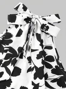 SHEIN Clasi 女士印花露背上衣和裤子优雅两件套 - 黑與白 - 查看 3