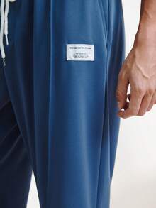 Driftmere 2pcs/Set Men Casual Knit Badge Decor Slim Fit Round Neck Short Sleeve T-Shirt And Drawstring Waist Pants Summer Outfit, Suitable For Daily Wear, Cozy Outfits Father's Day – A Fathers Day Gift Guide - Blue and White - View 8