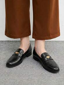 CUCCOO BIZCHIC Women's Casual Comfortable Slip-On Loafers, Versatile For Daily Wear - Black - View 3