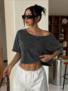 SHEIN EZwear 62%棉针织休闲性感露肩宽松单肩T恤，时尚百搭，适合外出、街头风、机场穿搭 - 黑色 - 查看 7