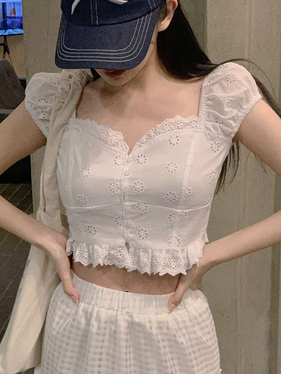 DAZY 女士刺绣褶皱休闲百搭日常衬衫 - 白色 - 查看 1
