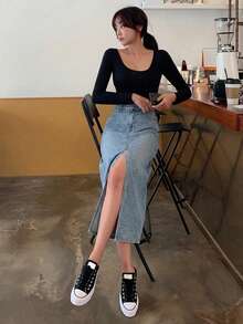 DAZY 女士休闲百搭牛仔半身裙，带口袋和纽扣前开衩设计，适合日常穿着 - 藍色 - 查看 3