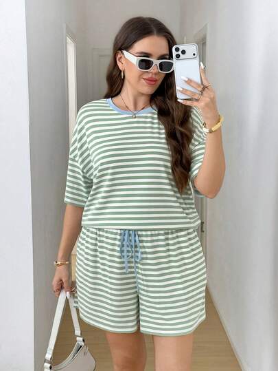 Comfylo Plus Size Summer Casual Striped T-Shirt And Shorts 2 Pieces Set