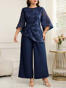 Reflora Setelan 2 Potong Elegan untuk Wanita Ukuran Plus: Atasan Lengan Flare dengan Potongan dan Celana Panjang Lebar untuk Musim Gugur - Navy Blue - View 4