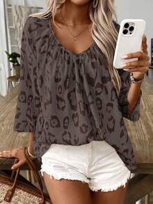Louniche Women's Leopard Print Bohemian Style V-Neck Ruched Loose Blouse - Multicolor - View 3