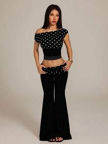 SHEIN PETITE Blusa corta y ajustada con cuello asimétrico y estampado de lunares retro elegante para mujer, de verano - Negro - Ver 7