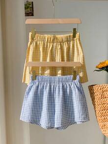 SHEIN EZwear 2 chiếc quần short kẻ caro màu vàng kem và đỏ dâu tây, kiểu dáng tối giản và thời trang, phù hợp mặc hàng ngày, áo mùa hè, thích hợp đi làm, hẹn hò, tụ họp, mùa thu/đông/hè, Giáng sinh, Năm mới, Lễ Tạ ơn, tiệc tùng, đám cưới, bãi biển, lễ tốt nghiệp, thời trang, thanh lịch, thường ngày, đi chơi, hẹn hò, đặt chỗ, đi làm, sáng bóng, Ngày lễ tình nhân, sang trọng, kỳ nghỉ, thường ngày, Y2K, đi chơi, lễ tốt nghiệp, v.v. - Nhiều màu - Xem 3