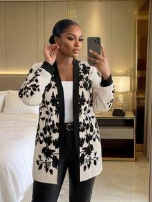 SHEIN Lady CURVE Abrigo delgado de color albaricoque con estampado negro posicionado, de corte holgado y casual, adecuado para el uso diario, otoño, invierno 2025 nuevo, otoño, talla grande - Albaricoque - Ver 5