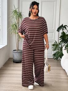 SHEIN EZwear 大码女式条纹印花圆领短袖T恤和休闲裤套装 - 棕色 - 查看 6
