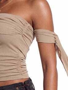 Normani Women's Solid Color Ruched Off-Shoulder Fitted Fashionable Top,Khaki,Summer,Seksi Chic,Club Night Y2k Crop Top Workout Tops Blouses Work Shirts Blouse - Camel - View 5