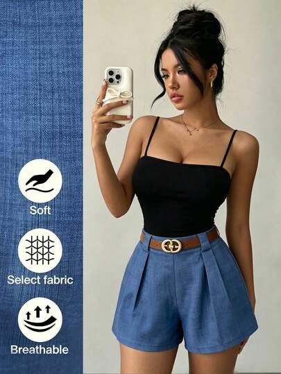 Elenzga Conjunto de 2 piezas de vacaciones casual para mujer con top ajustado de cuello cuadrado en color marrón y shorts de cintura alta de pierna ancha en color blanco, diseño elegante de moda francés de primavera/verano 2026