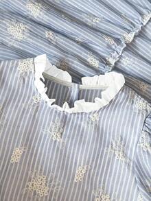 Children's Blue And White Stripe Skirt Set,Korean Forest Style Short Sleeved Top&Versatile Skirt Summmer Outfit,Perfect For Wedding Guest Vacation - Blue - View 3