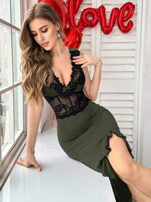 Seduluxe Fish Bone Line Waist Design Contrast Color Lace Ruffle Hem High Slit Fish Tail Long Nightgown - Army Green - View 6