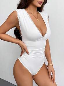 SHEIN MOOSTA Áo liền thân nữ cổ chữ V khoét sâu, kiểu dáng tối giản, thích hợp cho mùa xuân/hè. - trắng - Xem 4