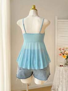 Comfortcana Kamisol Rajut Ukuran Besar untuk Musim Panas dengan Detail Kerutan di Bagian Dada dan Dekorasi Bunga Logam - Mint Blue - View 4