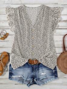 SHEIN Clasi Plus Size Summer Casual Boho Ditsy Floral V-Neck Button Decor Ruffle Hem Blouse Vacation White - Khaki - View 1