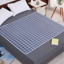 1pc Cute Cartoon Pattern Pet Waterproof Urine Pad, Breathable Lightweight Washable Mat For Small Pets, Suitable For AllSeasons,Random Pattern Cutting, Not Machine Washable, Bottom Not Waterproof - grey grid - View 2