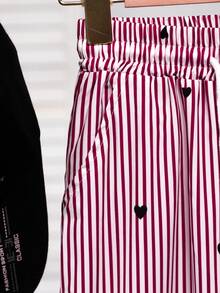 SHEIN 少女春夏休闲度假通勤爱心印花短袖T恤和条纹抽绳阔腿裤套装 - 紅色 - 查看 5