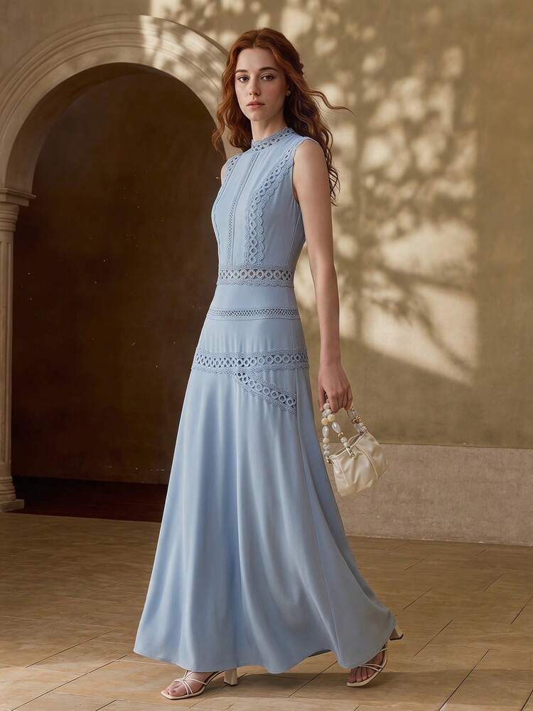 ELEGANT LACE INSERT SLEEVELESS LONG DRESS IN BLUE FOR WOMEN